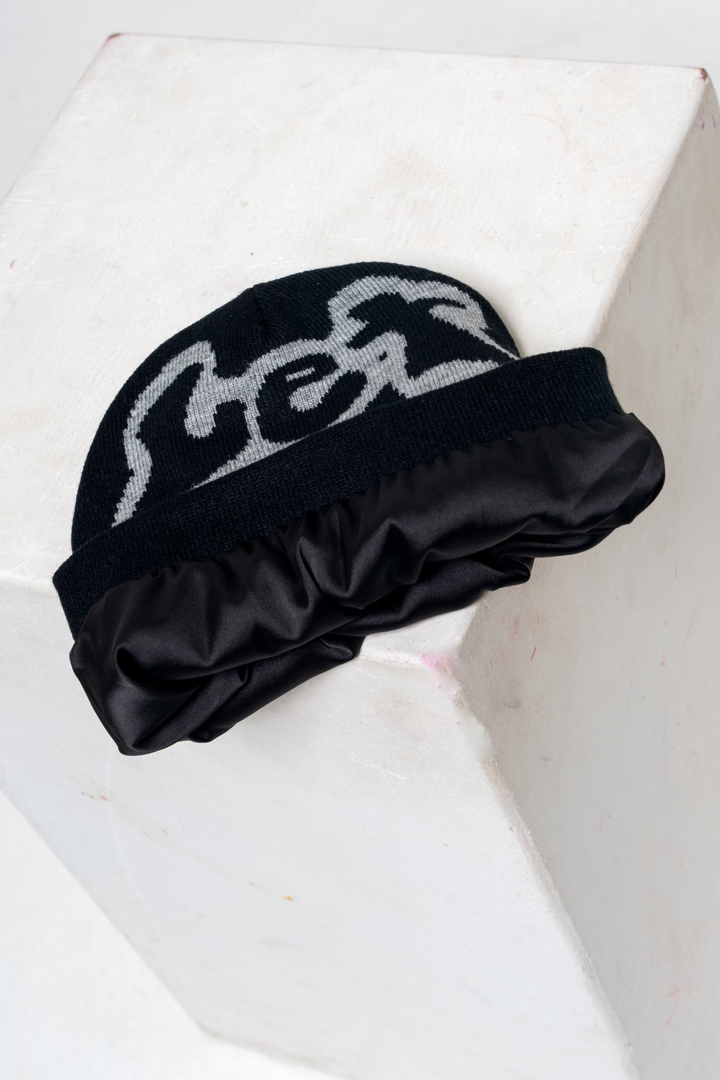 Black LGD beanie with Satin-Lined Interior